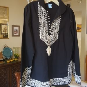 Is Dixin classic Tunic L